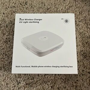 New in Box Fast GMC Wireless Charger UV Light Sterilizing *missing cord*
